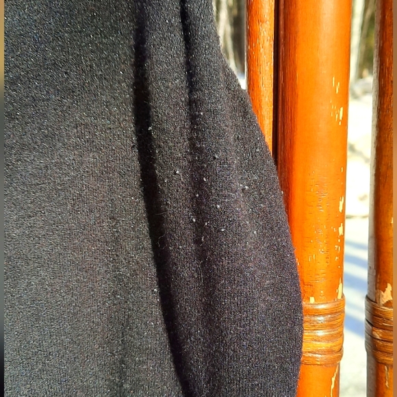 🍀3/15 Time and Tru Black Tank Top - Picture 4 of 7